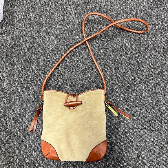 Isabel Marant Porte Epaule Taggy Bag in Khaki - Picture 1 of 7